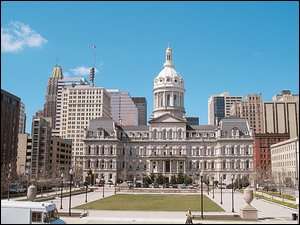 À la mairie de Baltimore, la mairesse est présente seulement là où ça compte vraiment. Collaboration spéciale François Bourque.