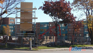 Amorcé depuis un moment déjà, le chantier a été lancé officiellement aujourd'hui. (Photo François Simard)