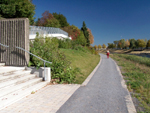 Grand format 800X600. Photo 6: phase III complétée de la rivière Saint-Charles, vue en direction NE. Crédit photo: Jean Cazes, 4 octobre 2007.