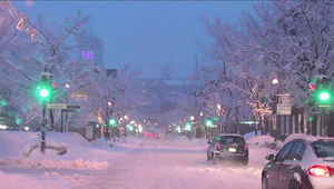 6h30 - rue Dorchester, vue en direction SE. Photo: Pierre Bédard.