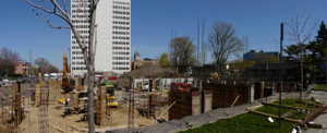 Vue panoramique en direction N. Photo: Jean Cazes, 14 mai 2008.